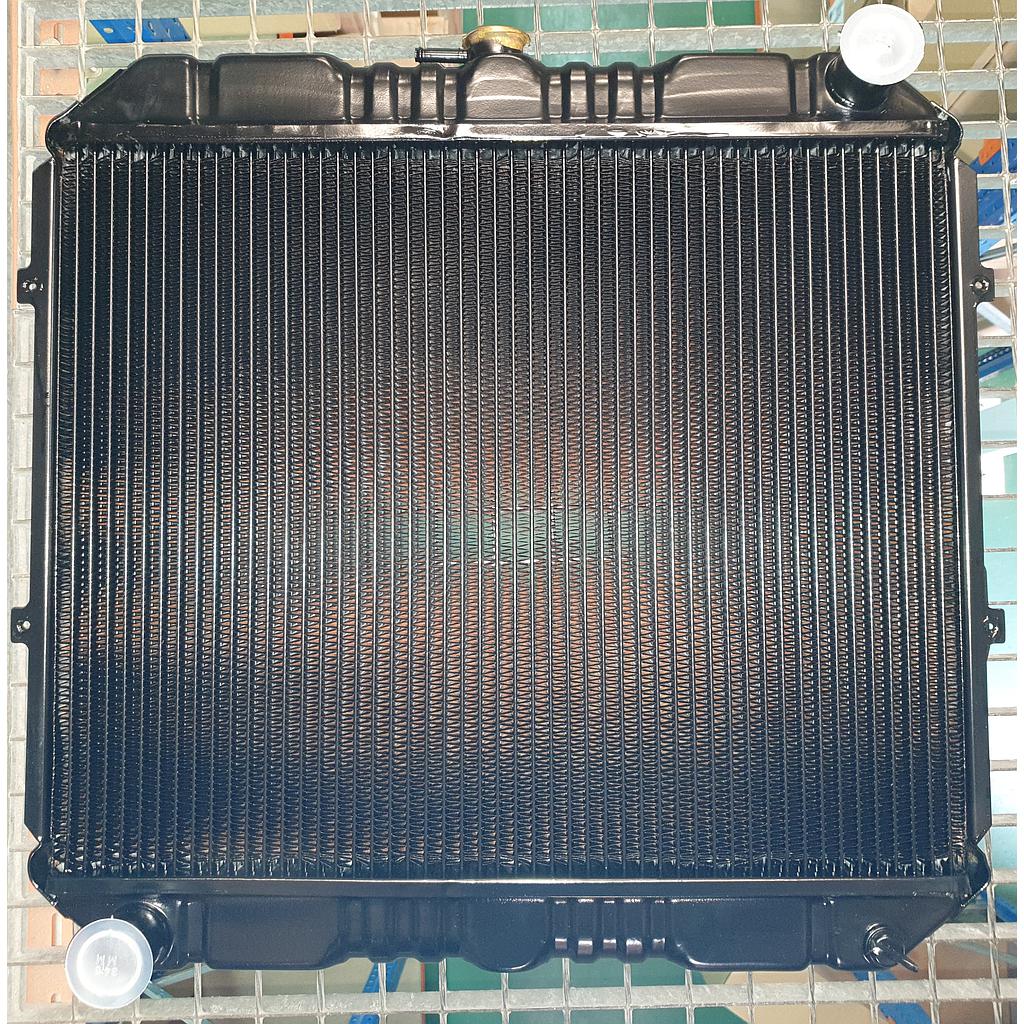 RAD. TOYOTA HI-LUX (88) 2,5D